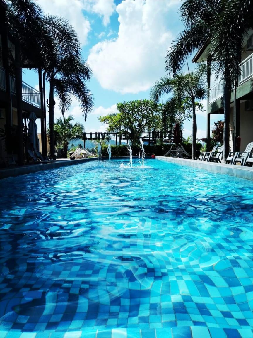 Destini Akef Villa Pantai Cenang  Exterior photo